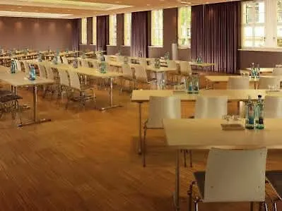 Hyperion Hotel Dresden Am Schloss 5*,